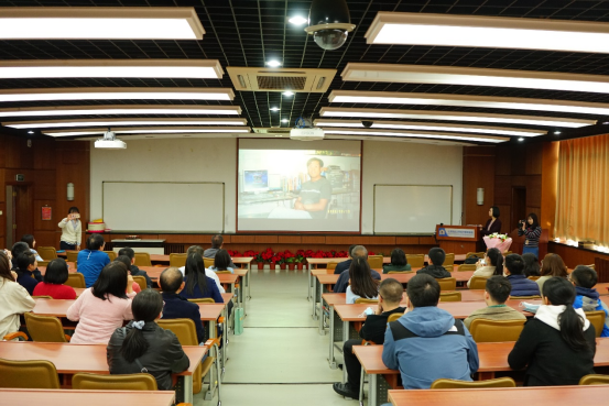 荣休送祝福，情谊暖人心——H片
举办崔建双老师荣休仪式33.png